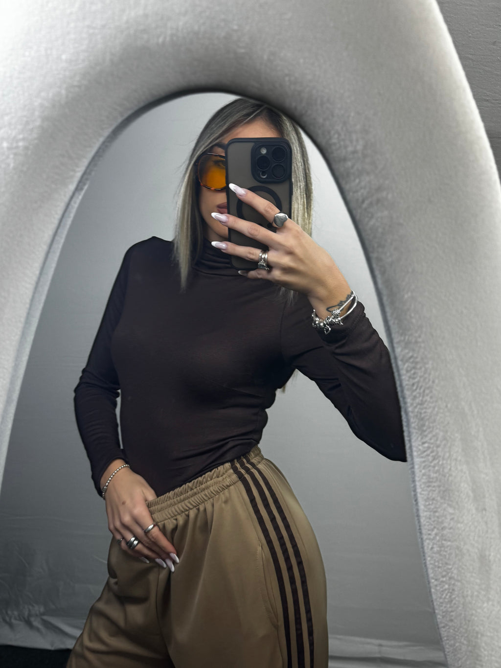 DOLCEVITA SEMIVELATO BROWN